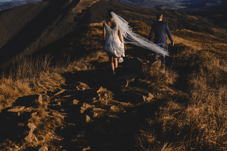 plener ślubny w bieszczadach, sesja slubna w gorach, polonina wetlinska