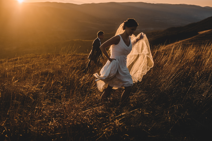 plener ślubny w bieszczadach, sesja slubna w gorach, polonina wetlinska