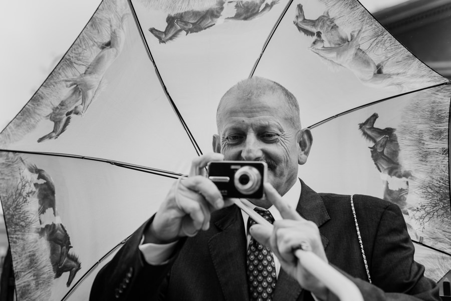 rustykalne wesele, rustykalny ślub, ślub w stodole, wesele w stodole, folwark wiązy, reportaż ślubny, nietypowe wesele, wesele z klasą, najlepszy fotograf ślubny, ślub w krakowie, wesele w folwarku wiązy, piękny ślub, ślub, wesele