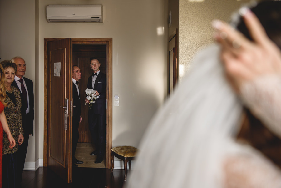 fotografia slubna katowice, reportaz slubny, wesele w hotelu rezydencja luxury , slub w bazylice w piekarach slaskich, wesele z klasa