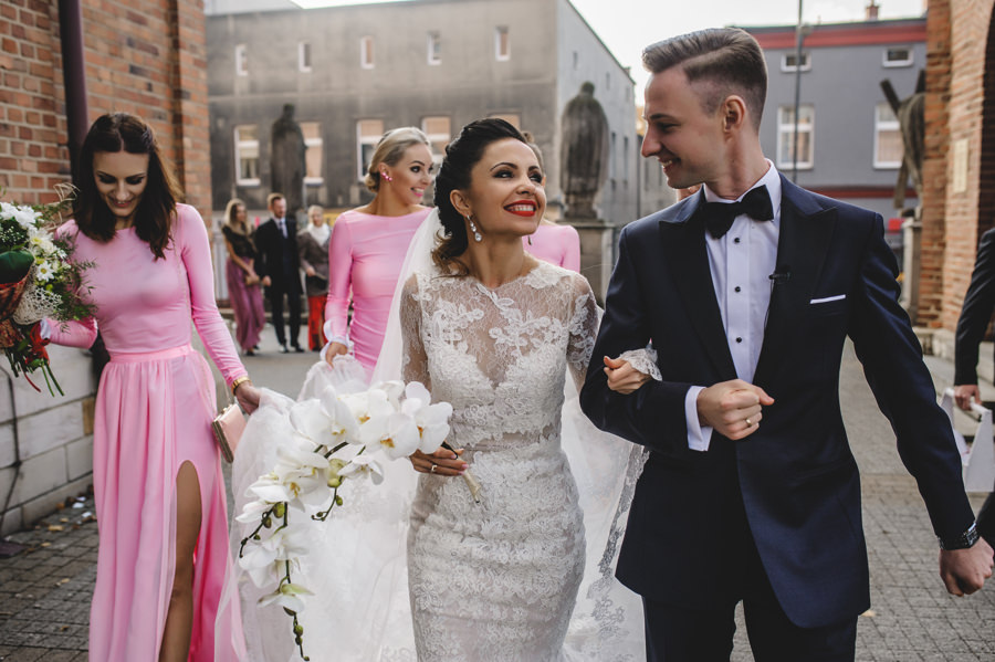 fotografia slubna katowice, reportaz slubny, wesele w hotelu rezydencja luxury , slub w bazylice w piekarach slaskich, wesele z klasa