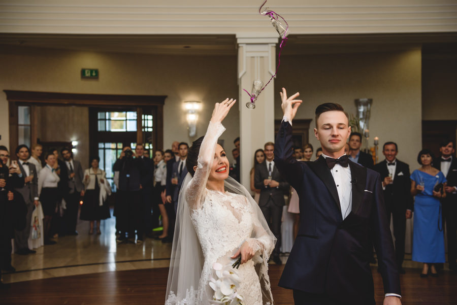 fotografia slubna katowice, reportaz slubny, wesele w hotelu rezydencja luxury , slub w bazylice w piekarach slaskich, wesele z klasa