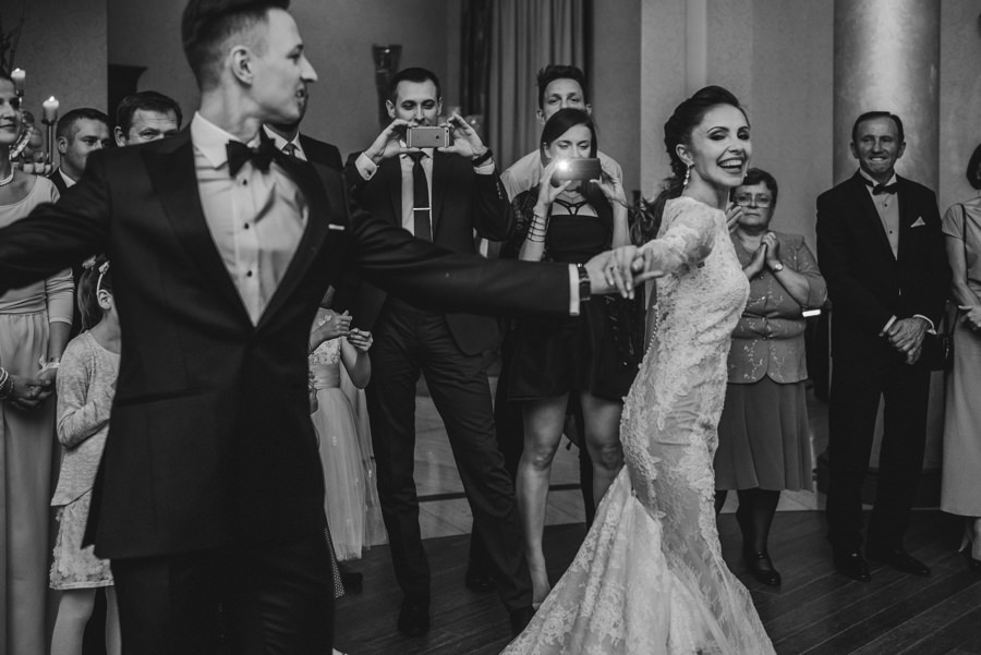 fotografia slubna katowice, reportaz slubny, wesele w hotelu rezydencja luxury , slub w bazylice w piekarach slaskich, wesele z klasa