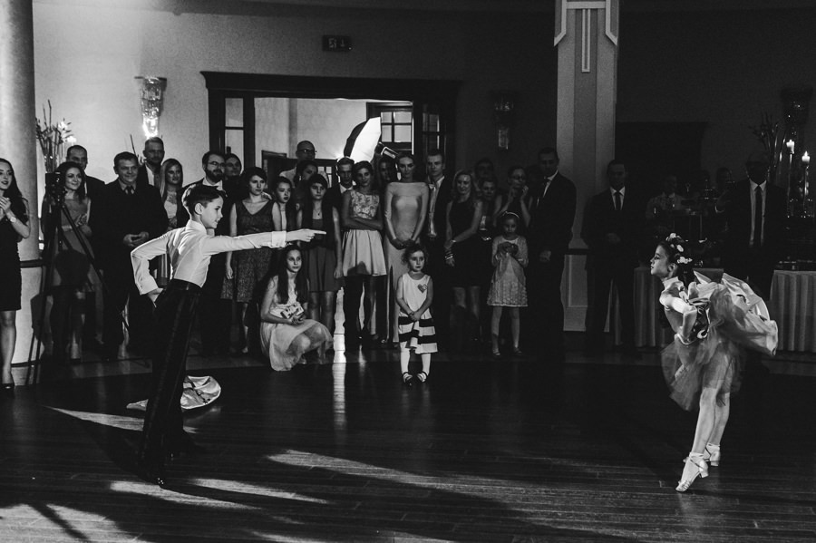 fotografia slubna katowice, reportaz slubny, wesele w hotelu rezydencja luxury , slub w bazylice w piekarach slaskich, wesele z klasa