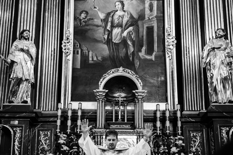 zamek w niepołomicach, przyjęcie na zamku, wesele na zamku, ślub w krakowie, kościół św barbary, ślub w krakowie, ślub klasyczny, niepołomice, klasyczne wesele, międzynarodowe wesele