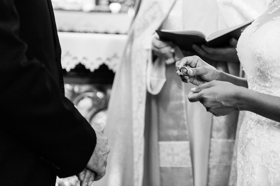 zamek w niepołomicach, przyjęcie na zamku, wesele na zamku, ślub w krakowie, kościół św barbary, ślub w krakowie, ślub klasyczny, niepołomice, klasyczne wesele, międzynarodowe wesele