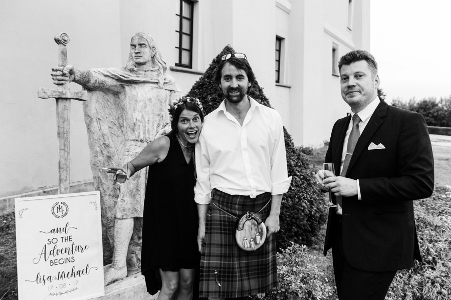 zamek w niepołomicach, przyjęcie na zamku, wesele na zamku, ślub w krakowie, kościół św barbary, ślub w krakowie, ślub klasyczny, niepołomice, klasyczne wesele, międzynarodowe wesele