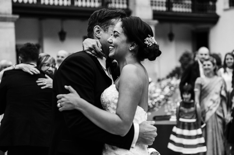 zamek w niepołomicach, przyjęcie na zamku, wesele na zamku, ślub w krakowie, kościół św barbary, ślub w krakowie, ślub klasyczny, niepołomice, klasyczne wesele, międzynarodowe wesele