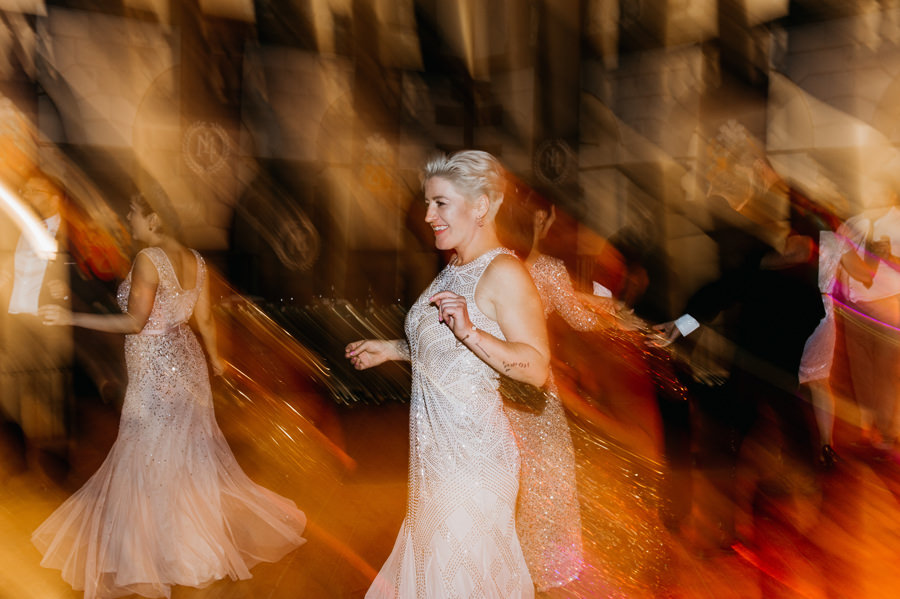 zamek w niepołomicach, przyjęcie na zamku, wesele na zamku, ślub w krakowie, kościół św barbary, ślub w krakowie, ślub klasyczny, niepołomice, klasyczne wesele, międzynarodowe wesele