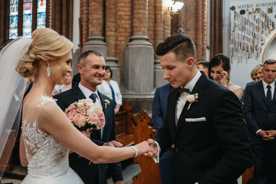 fotograf bialystok, lipcowy ogrod wesele, slub w katedrze bialostockiej, podlaskie wesele, slub na podlasiu