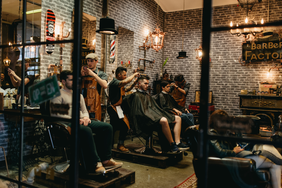 sesja narzeczenska, lifestyle'owa sesja dla par, sesja narzeczeńska w mieście, miłość, 