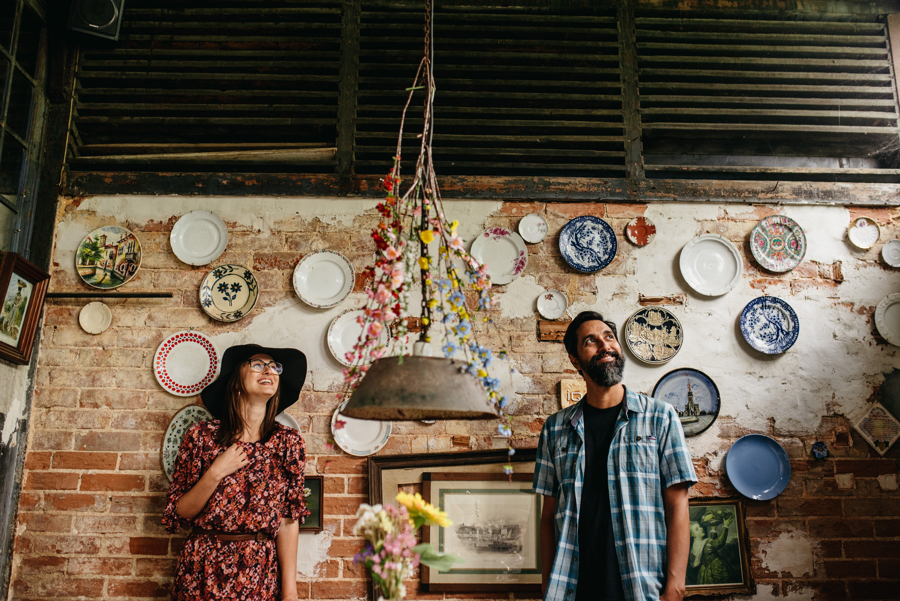 sesja narzeczenska, lifestyle'owa sesja dla par, sesja narzeczeńska w mieście, miłość, 