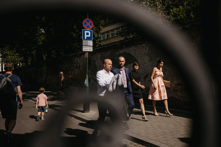 nietypowy ślub w Krakowie, fotografia ślubna Kraków, wesele w hotelu niebieskim w Krakowie, ślub na Skałce