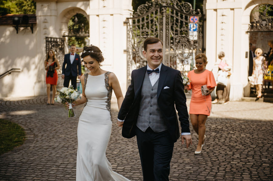 nietypowy ślub w Krakowie, fotografia ślubna Kraków, wesele w hotelu niebieskim w Krakowie, ślub na Skałce