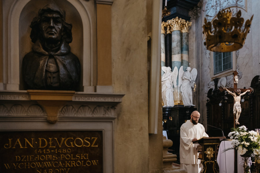 nietypowy ślub w Krakowie, fotografia ślubna Kraków, wesele w hotelu niebieskim w Krakowie, ślub na Skałce