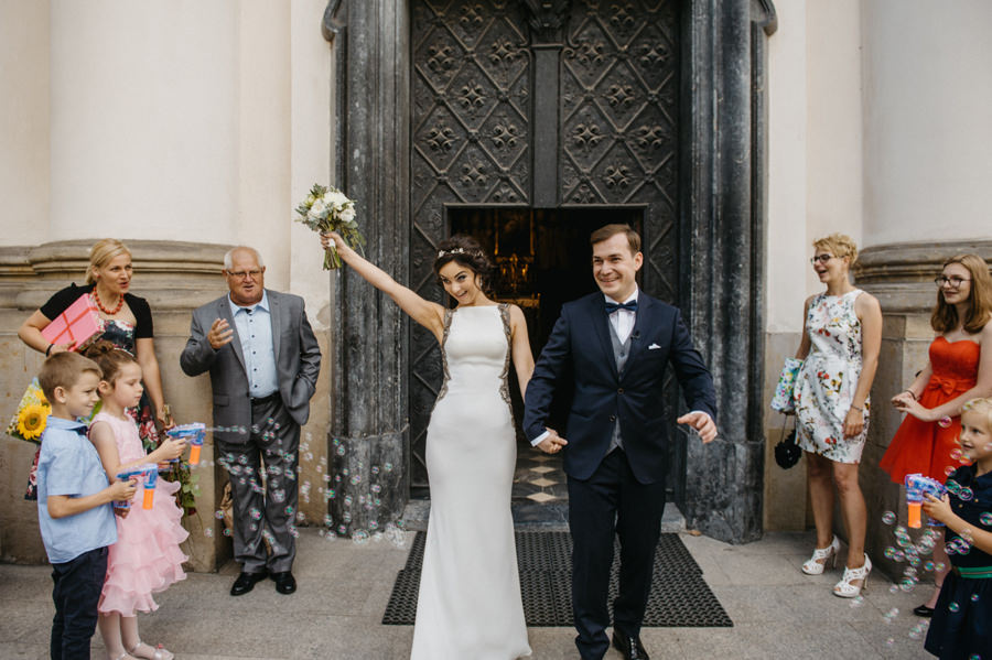 nietypowy ślub w Krakowie, fotografia ślubna Kraków, wesele w hotelu niebieskim w Krakowie, ślub na Skałce