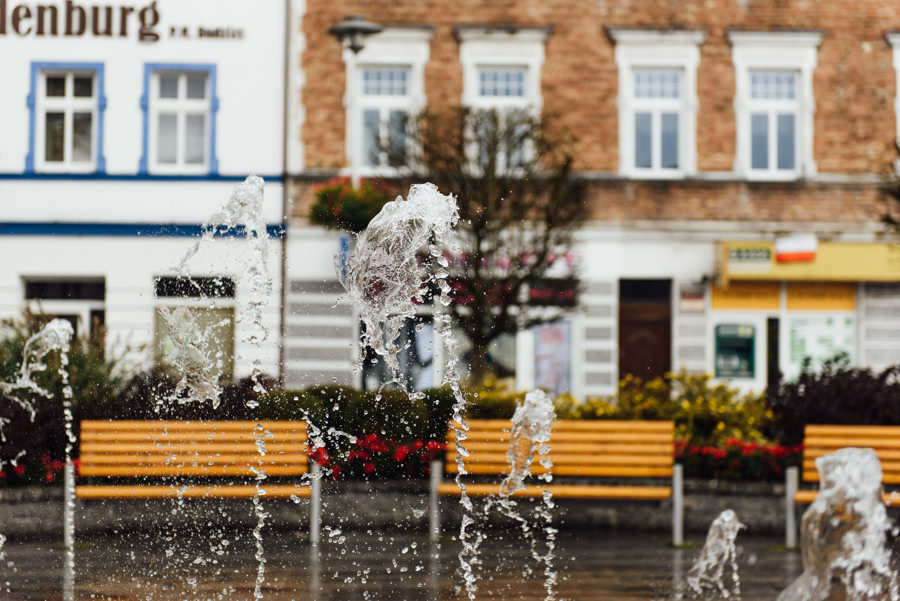 cegielnia rzucewo, ślub w plenerze, rustykalne wesele, reportaż ślubny, nietypowe wesele, ślub rystukalny, lmfoto, wesele nad morzem, wyjąkowy ślub, wymarzony ślub w polsce, wesele w cegielni rzucewo