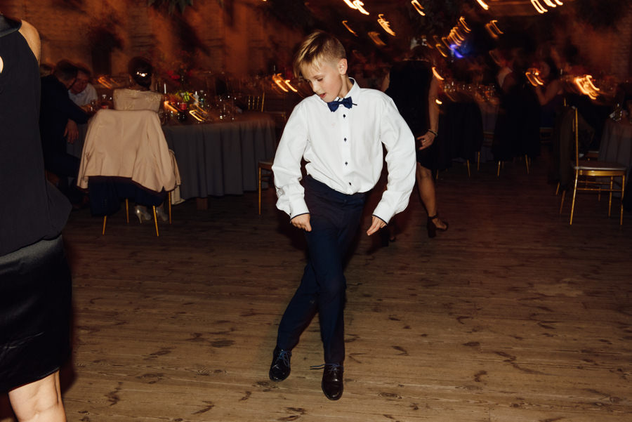 cegielnia rzucewo, ślub w plenerze, rustykalne wesele, reportaż ślubny, nietypowe wesele, ślub rystukalny, lmfoto, wesele nad morzem, wyjąkowy ślub, wymarzony ślub w polsce, wesele w cegielni rzucewo
