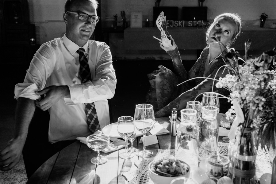 ceglarnia jarosławki, ślub w plenerze, wesele w stodole, rustykalne wesele, rustykalny ślub, lmfoto, wesele pod chmurką, castle party, wesele w plenerze, ślub plenerowy