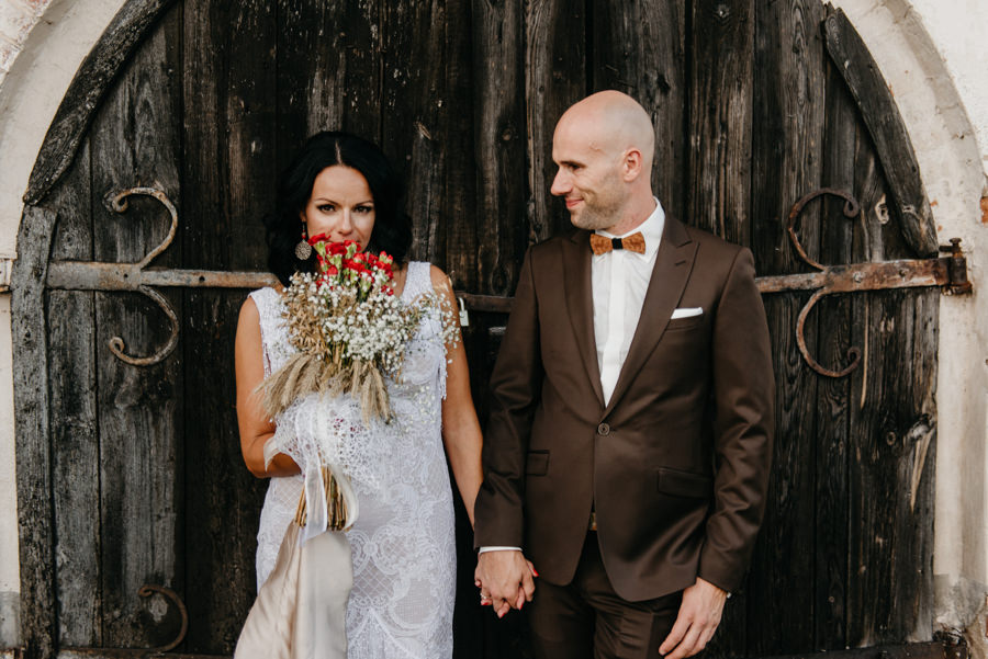 ceglarnia jarosławki, ślub w plenerze, wesele w stodole, rustykalne wesele, rustykalny ślub, lmfoto, wesele pod chmurką, castle party, wesele w plenerze, ślub plenerowy