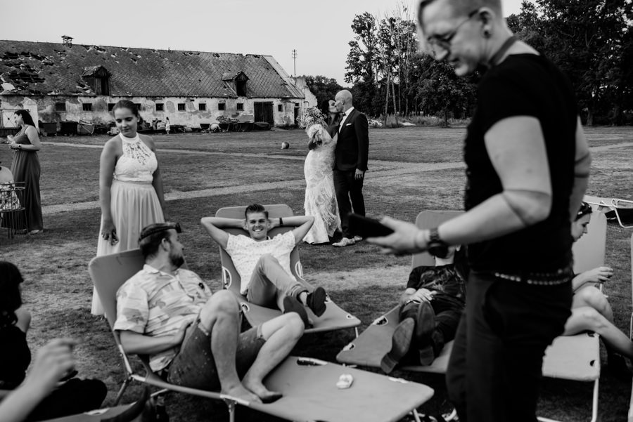 ceglarnia jarosławki, ślub w plenerze, wesele w stodole, rustykalne wesele, rustykalny ślub, lmfoto, wesele pod chmurką, castle party, wesele w plenerze, ślub plenerowy