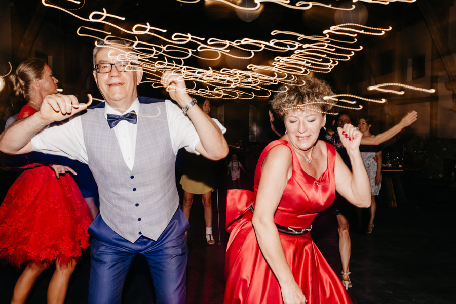 ceglarnia jarosławki, ślub w plenerze, wesele w stodole, rustykalne wesele, rustykalny ślub, lmfoto, wesele pod chmurką, castle party, wesele w plenerze, ślub plenerowy