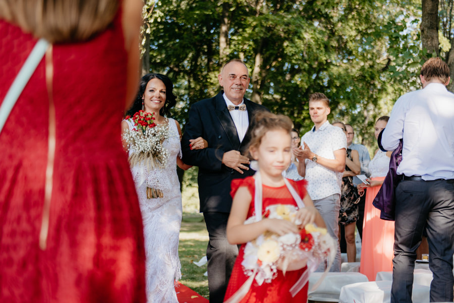 ceglarnia jarosławki, ślub w plenerze, wesele w stodole, rustykalne wesele, rustykalny ślub, lmfoto, wesele pod chmurką, castle party, wesele w plenerze, ślub plenerowy