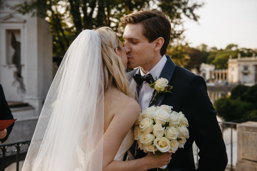 ślub plenerowy w Warszawie, Łazienki Królewskie, ślub w amfiteatrze, ceremonia ślubna w amfiteatrze w Warszawie