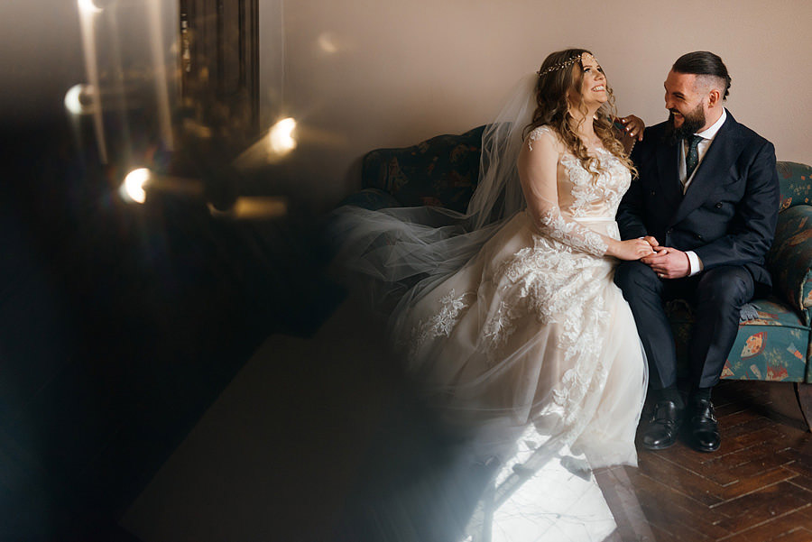 ślub na zamku, slub w plenerze, wesele na zamku, reportaz slubny, fotografia slubna, fotografa slubna warszawa, panna mloda, nietuzinkowy slub