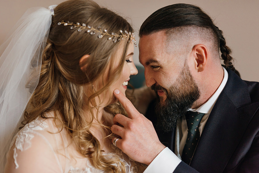 ślub na zamku, slub w plenerze, wesele na zamku, reportaz slubny, fotografia slubna, fotografa slubna warszawa, panna mloda, nietuzinkowy slub