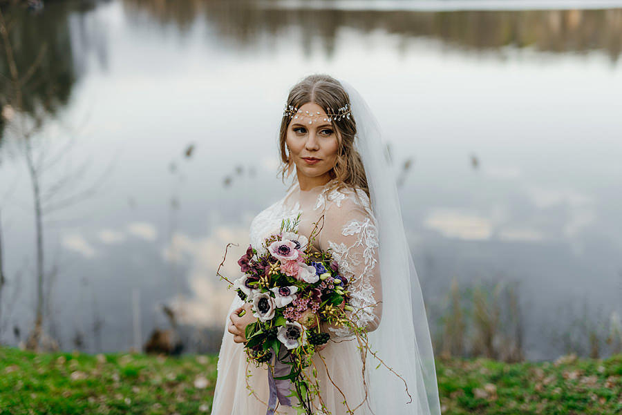 ślub na zamku, slub w plenerze, wesele na zamku, reportaz slubny, fotografia slubna, fotografa slubna warszawa, panna mloda, nietuzinkowy slub