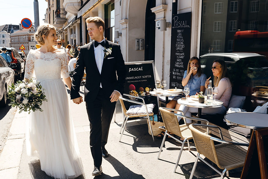 ślub w Norwegii, wesele w Norwegii, ślub w starym kościele, fotografia ślubna Norwegia, zagraniczny ślub, ślub za granicą, lmfoto, zdjecia ślubne, zagraniczna para młoda