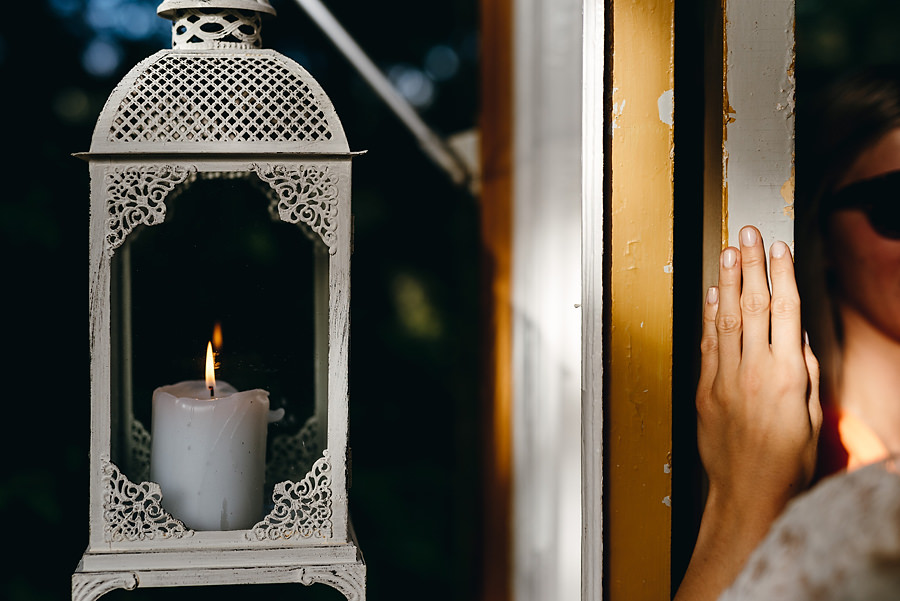 ślub w Norwegii, wesele w Norwegii, ślub w starym kościele, fotografia ślubna Norwegia, zagraniczny ślub, ślub za granicą, lmfoto, zdjecia ślubne, zagraniczna para młoda