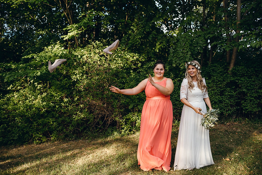 ślub w Norwegii, wesele w Norwegii, ślub w starym kościele, fotografia ślubna Norwegia, zagraniczny ślub, ślub za granicą, lmfoto, zdjecia ślubne, zagraniczna para młoda