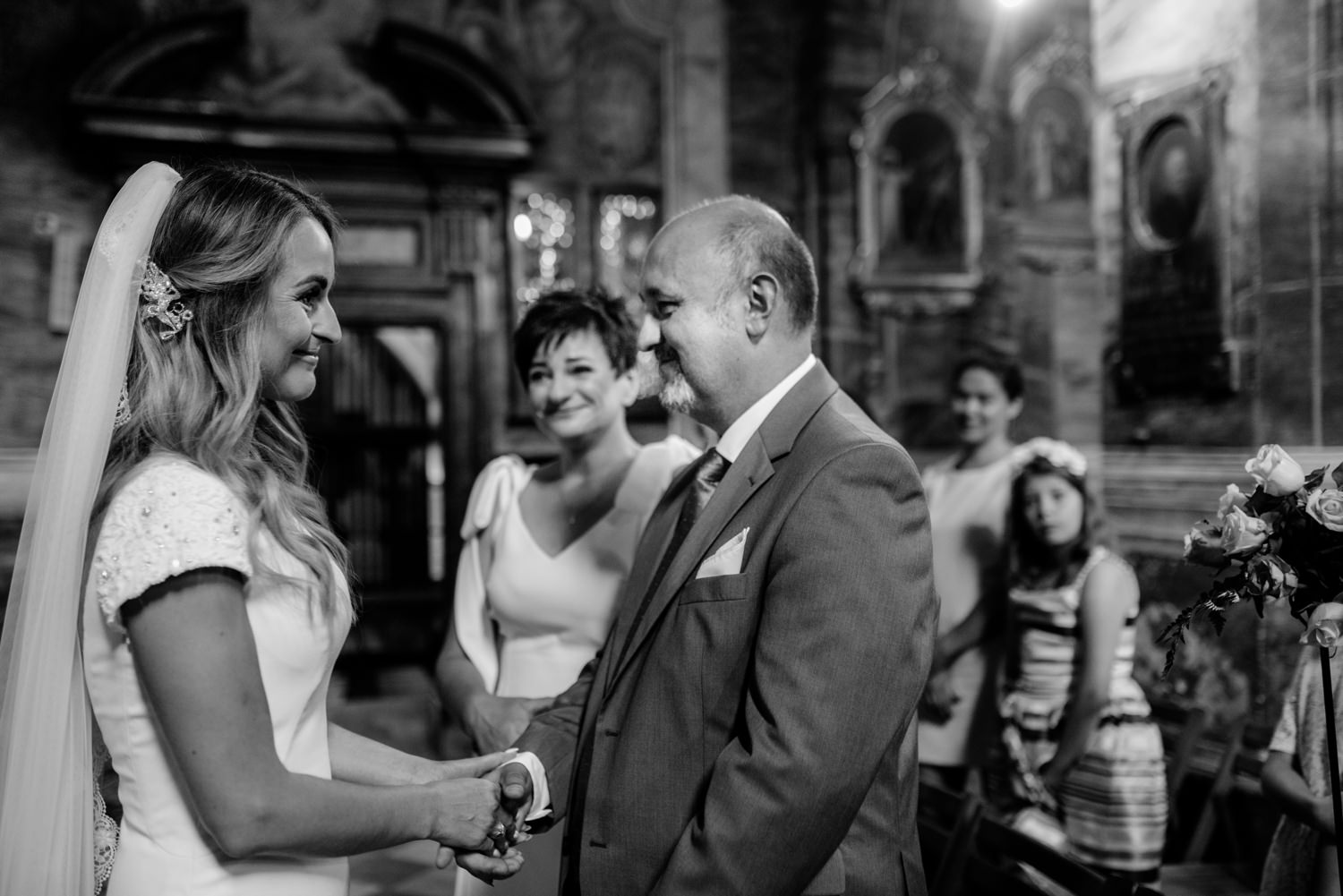 wesele w pałacu żeleńskich, pałac żeleńskich, wesele w plenerze, wesele pod chmurką, ślub plenerowy, ślub pod krakowem w plenerze, piękny rustykalny ślub, świetna zabawa na weselu, lmfoto