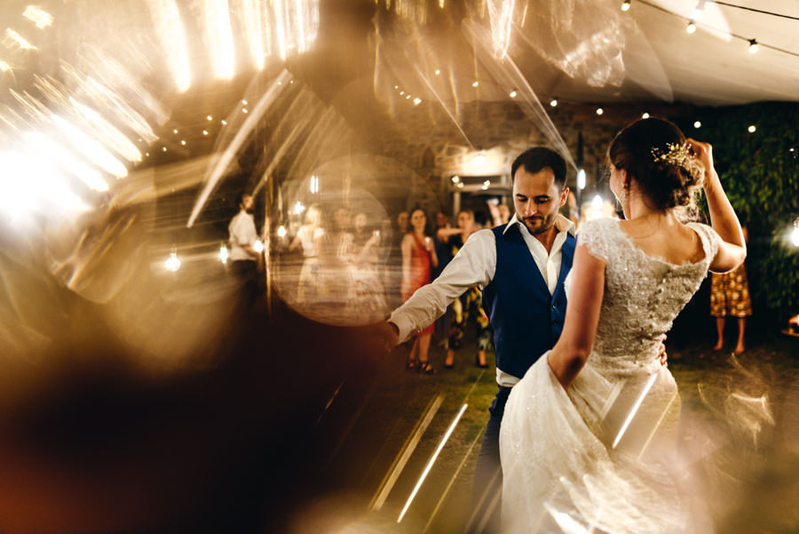 ślub w toskanii, wesele w chianti farm, rustykalne wesele, pierwszy taniec