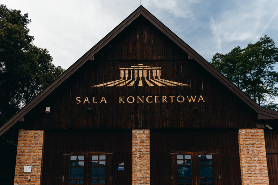 stodoła w kąśnej, rustykalne wesele, wesele w stodole