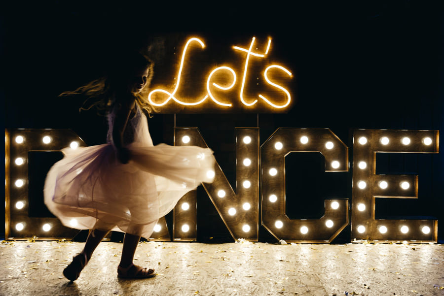 stodoła w kąśnej, rustykalne wesele, wesele w stodole,