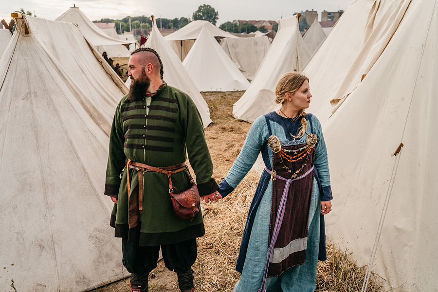 sesja slubna wyspa wolin nietypowy plener slubny