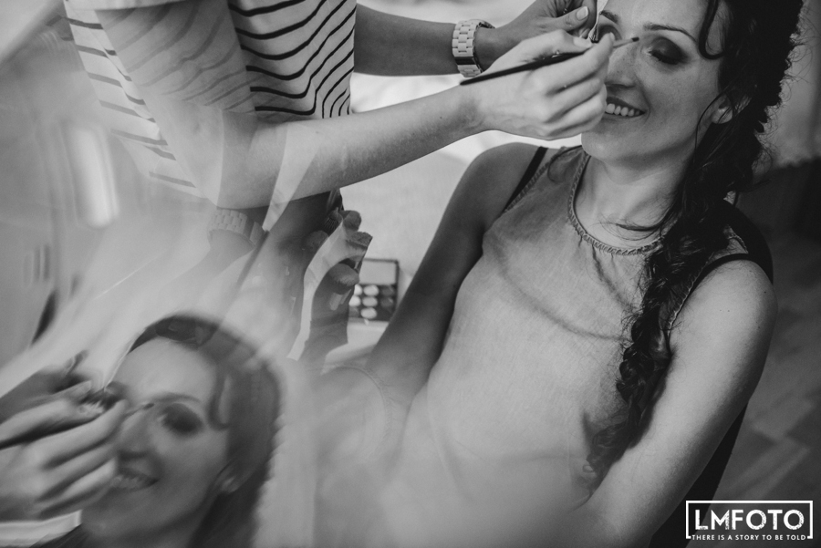 przygotowania makijaz odbicia