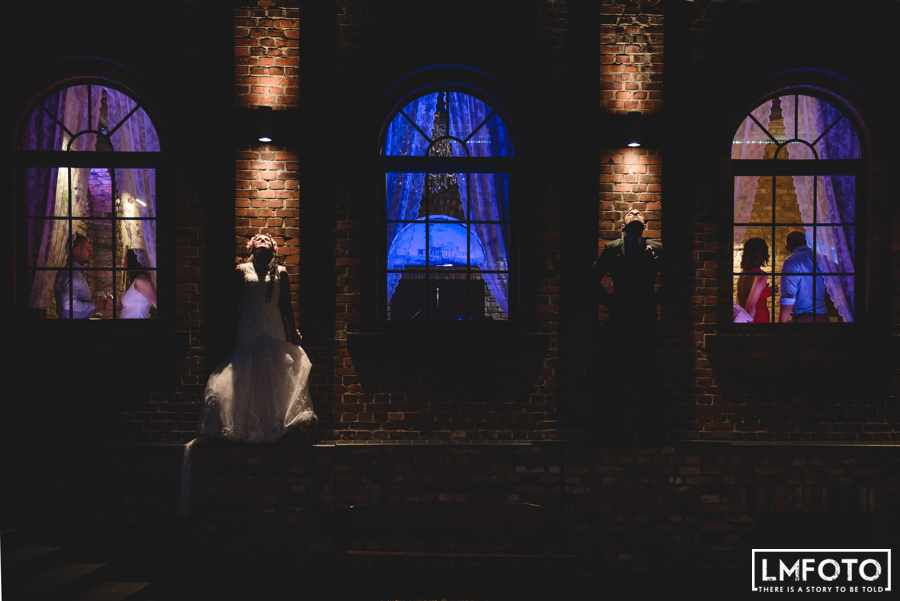 swiatlo sciana kolory