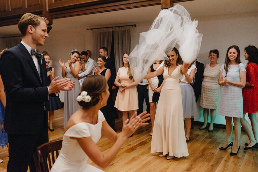 oczepiny welon usmiech przyjecie