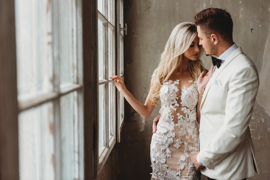 opactwo cystersów, sesja ślubna, sesja plenerowa, plener ślubny, lmfoto