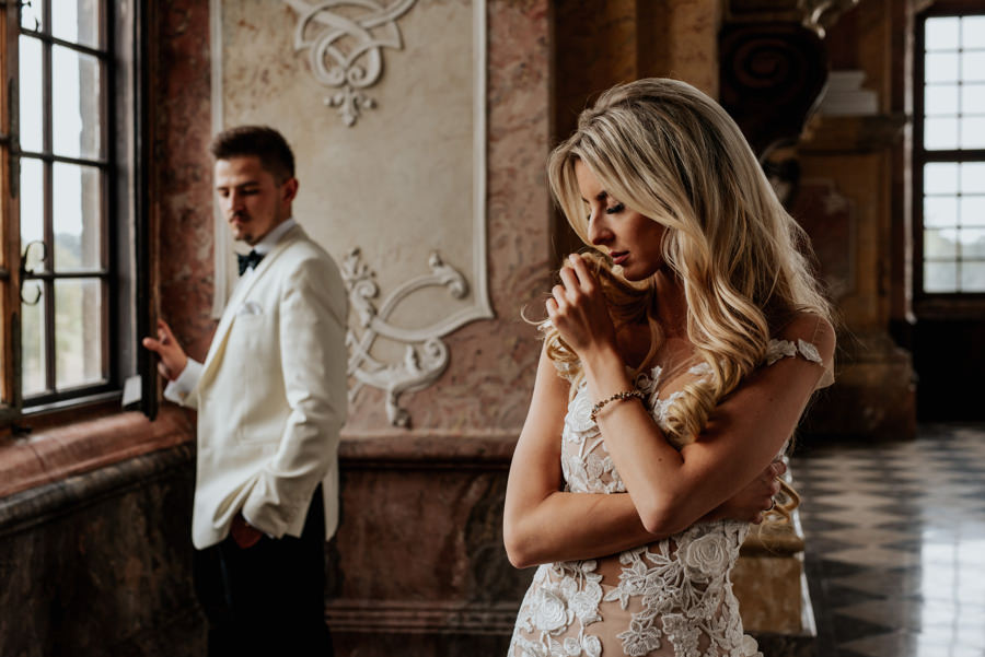 opactwo cystersów, sesja ślubna, sesja plenerowa, plener ślubny, lmfoto