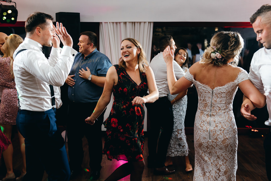 dwór kociołek wesele, sala weselna w Dobczycach