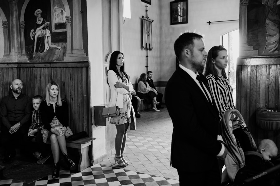 folwark zalesie, sesja ślubna, reportaż ślubny, sukienka, panna młoda, pan młody, wesele z pięknym widokiem