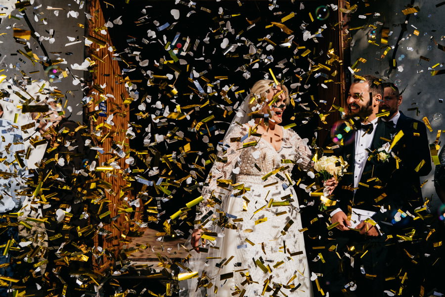 folwark zalesie, sesja ślubna, reportaż ślubny, sukienka, panna młoda, pan młody, wesele z pięknym widokiem