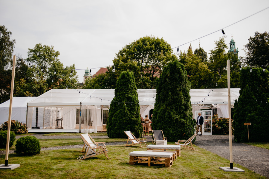 ogrody muzeum archeologicznego w krakowie, sala koło rynku w krakowie, wesele koło rynku, rynek w krakowie