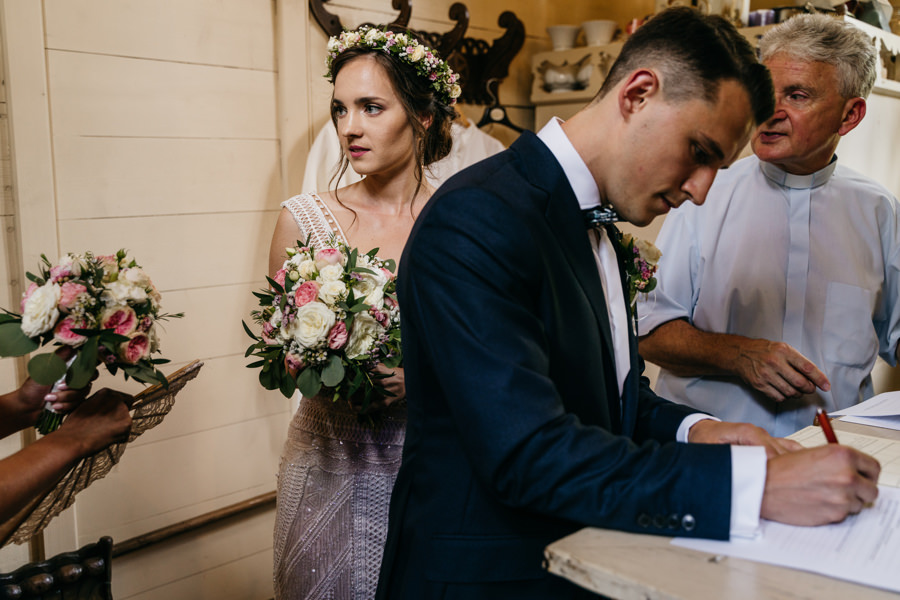 ojcowski dworek, ślub pod krakowem, sesja w ojcowie, klimatyczne miejsce na przyjęcie