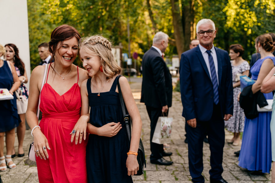 ojcowski dworek, ślub pod krakowem, sesja w ojcowie, klimatyczne miejsce na przyjęcie